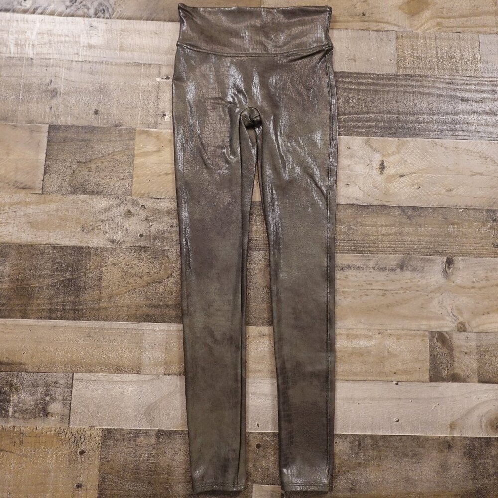 SPANX Faux Leather Croc Shine Leggings women's small green gray